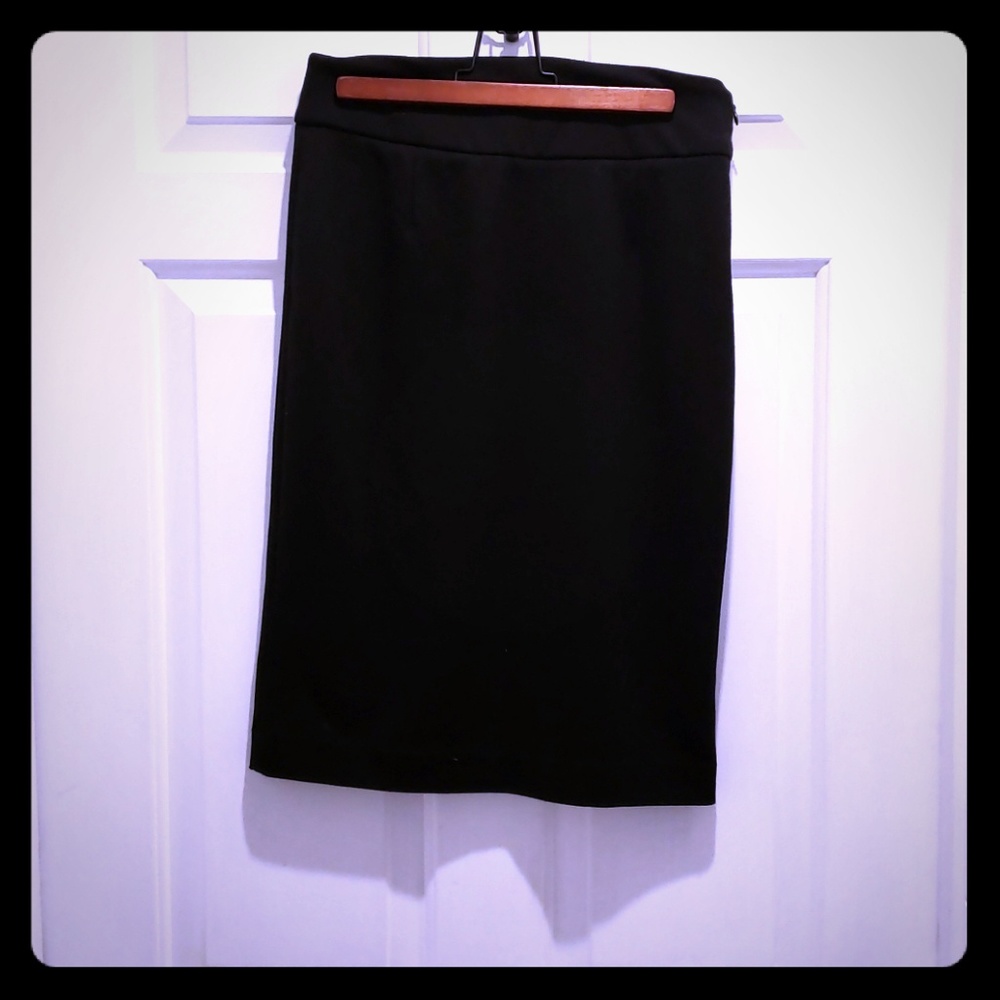 Black pencil skirt
